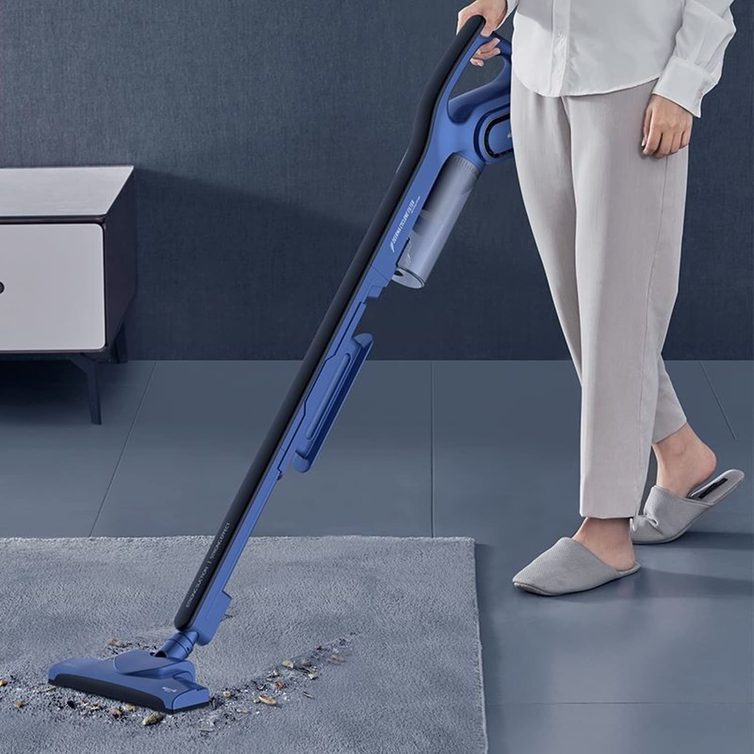Deerma DX810 Portable 2-In-1 Handheld Vacuum Cleaner With HEPA Filter 16000Pa Strong Suction Power Blanket Dust Three-Layer Filtration 0.8 Liters Dust Capacity | 600W Deerma DX810 Portable 2-In-1 Handheld Vacuum Cleaner With HEPA Filter 16000Pa Strong Suction Power Blanket Dust Three-Layer Filtration 0.8 Liters Dust Capacity | 600W